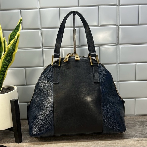 Marc Jacob’s Sutton Dome Leather Satchel - Picture 2 of 9